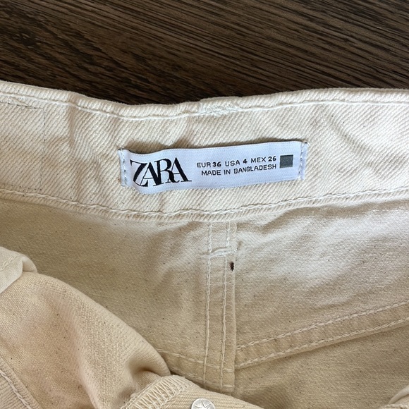 Off-White Cream high waisted button up shorts Zara size 4 - Picture 5 of 6